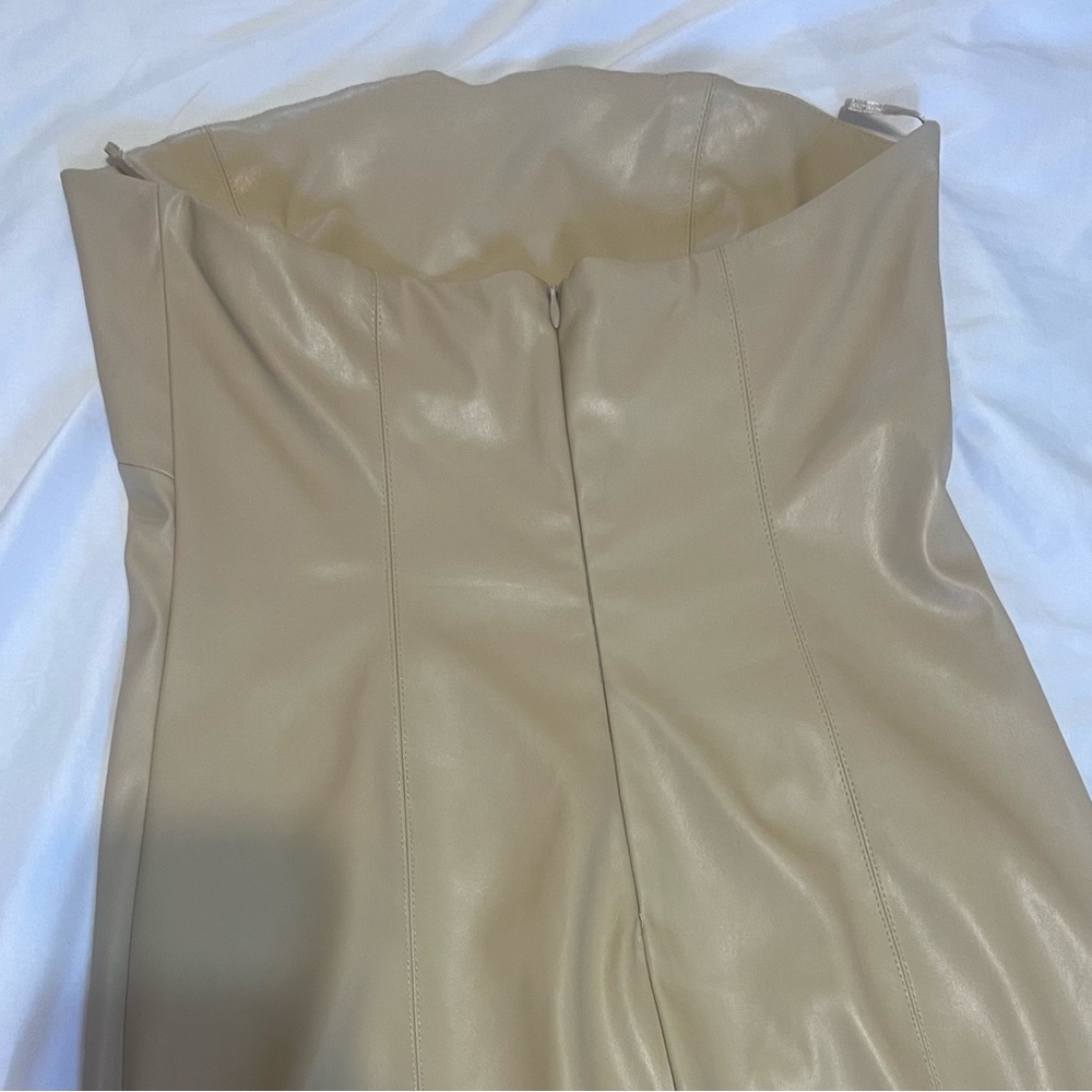 ZARA Faux Leather Strapless Midi Dress Tan Cream Size Med. NWT - Picture 10 of 13